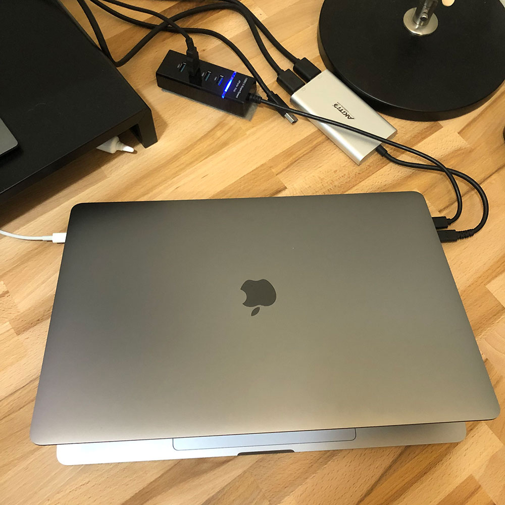 HyperDrive USB-C Hub on Macbook